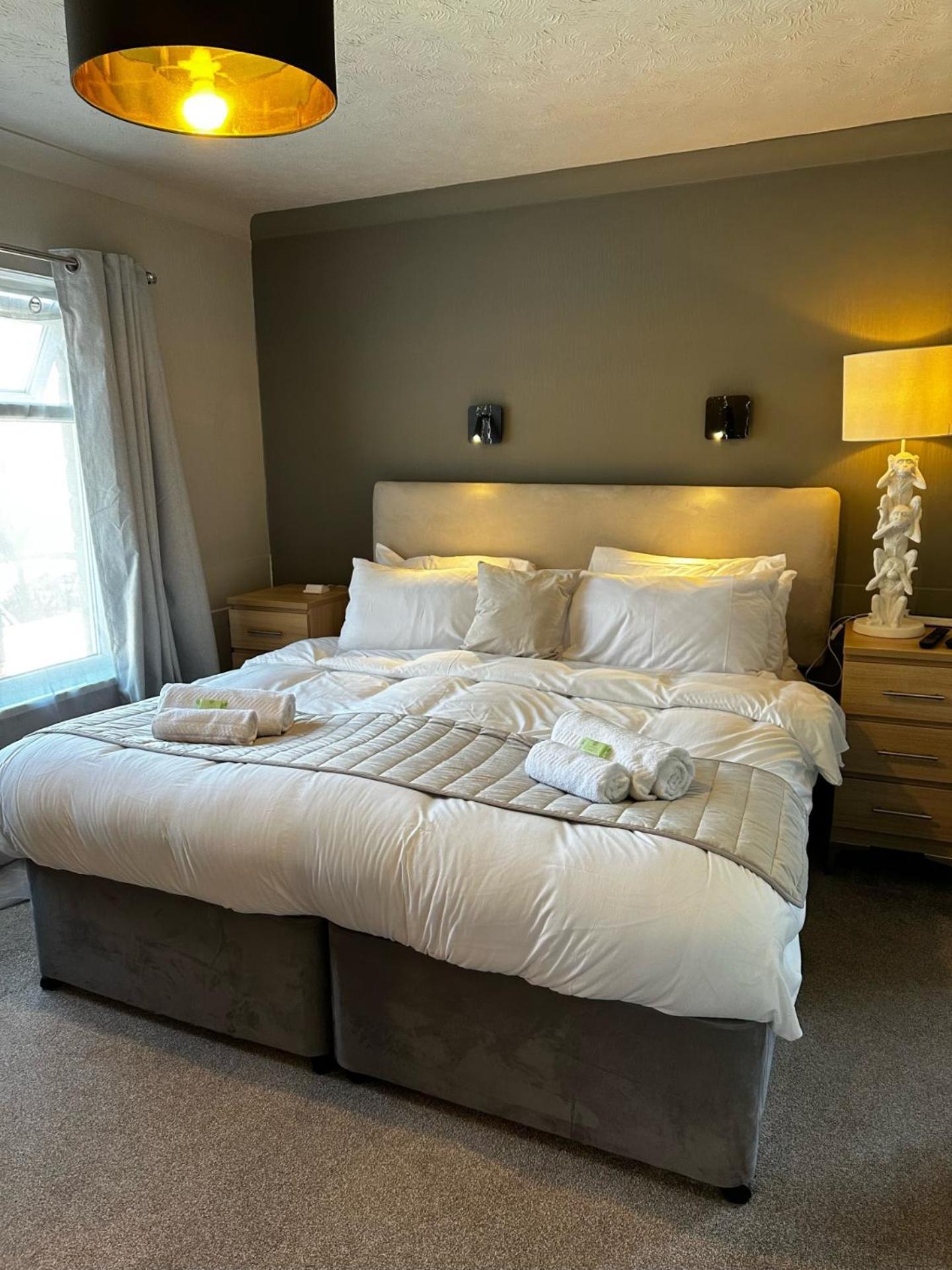 The Q Hotel Shanklin Esterno foto